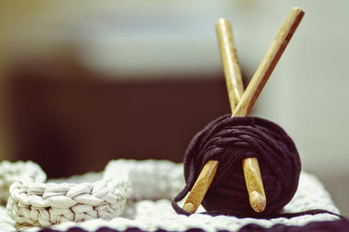 knit needles and yarn