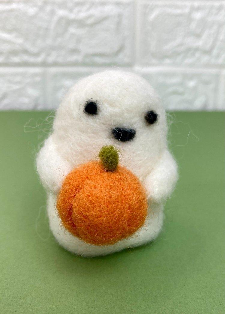 Felted Ghost - Pop up art school